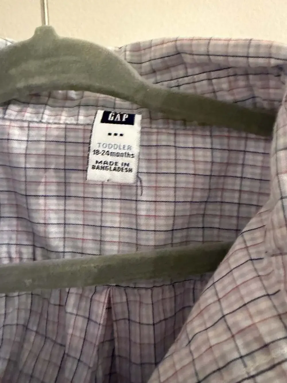 GAP long sleeve